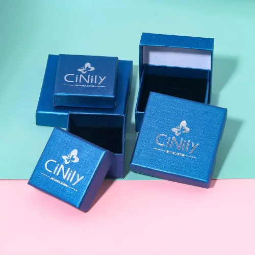 Vista 5 de CiNily Aretes colgantes para mujeres y niñas, hipoalergénicos, chapados en oro de 14 quilates, aretes con dije cuadrado de ópalo, aretes de palanca