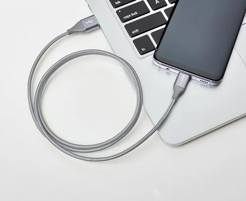Vista 6 de Amazon Basics - Cable cargador USB-C a USB-A 2.0 de alta velocidad, cordón trenzado de nailon, velocidad de 480Mbps, certificado por USB-IF