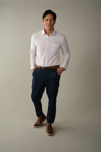 Vista 2 de &COLLAR Mens White Dress Shirt with 4-Way Stretch, Wrinkle Free, Athletic and Slim Fit, Long Sleeve Button Down for Men