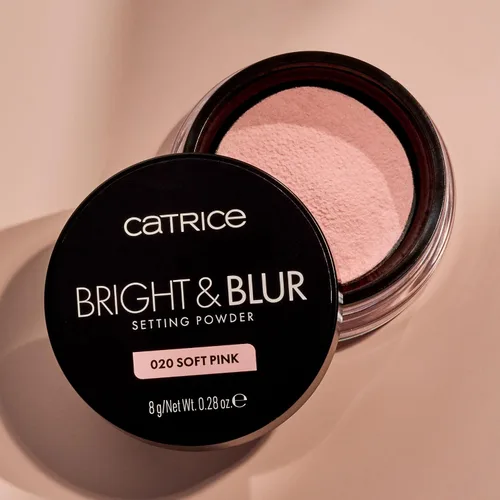 Vista 6 de Catrice Polvo fijador suelto Bright & Blur Sin fragancia, ligero, acabado difuminador instantáneo Vegano y libre de crueldad (020 Rosa suave)
