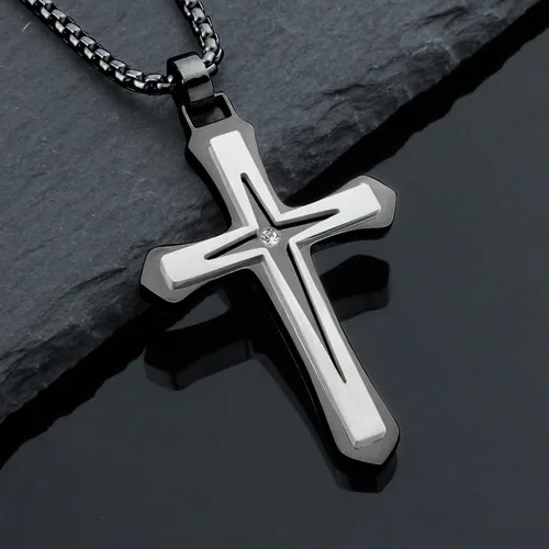 Vista 3 de Collar con colgante de cruz de Jesucristo grande de acero inoxidable para hombre con cadena bizantina de 22, 24, 26 pulgadas, negrodoradoplata