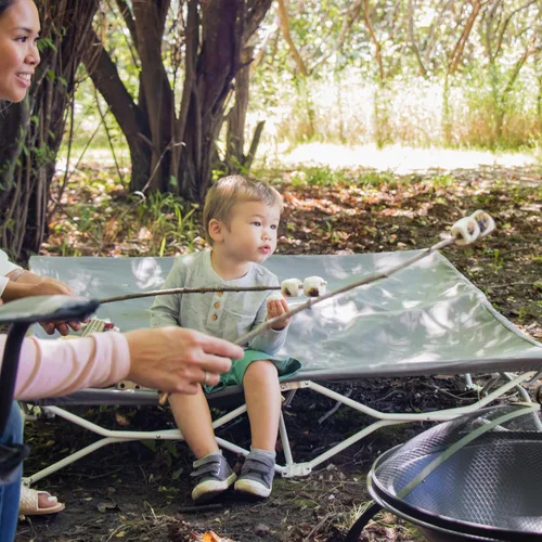 Vista 4 de Regalo My Cot® Cama portátil individual para niños con sábana bajera, cama plegable de viaje y cuna de campamento, cuna de dormir ligera para niños