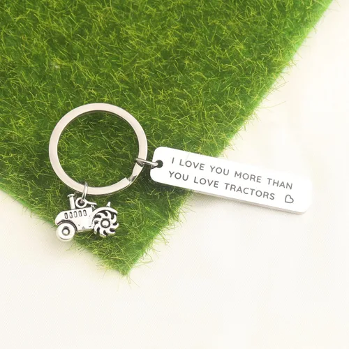 Vista 3 de MYOSPARK Llavero de tractor con texto en inglés "I Love You More Than You Love" Tractores Farmer Gift Jewelry For Him