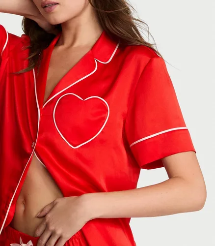 Vista 3 de Victoria's Secret Conjunto de pijama de satén, camiseta de manga corta con botones y pantalones cortos, ropa de dormir para mujer (XS-XXL)