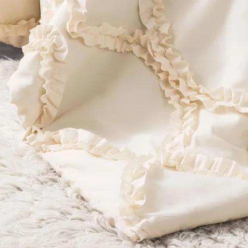 Vista 4 de Juego de edredón Lush Decor Avon, juego de 3 piezas, tamaño Full/Queen, color marfil - Juego de cama romántico estilo granja - Elegante ropa de cama