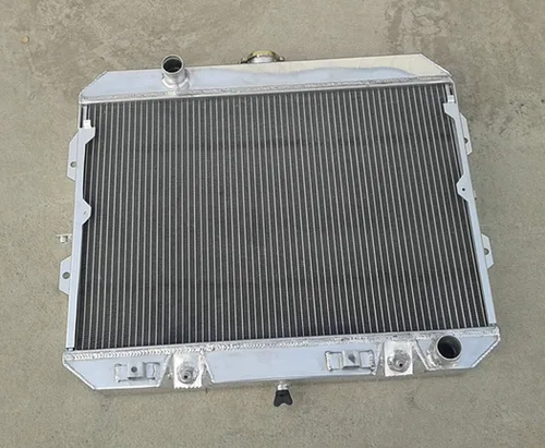 Vista 3 de Radiador de aluminio de 3 núcleos para Nissan Datsun 280ZX 2.8L 1981-1983 1982
