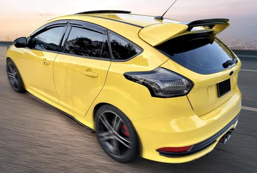Vista 3 de Visor de ventana compatible con Ford Focus 2012-2018, protector de sol y lluvia acrílico tintado en humo, deflector de aire y ventilación de IKON