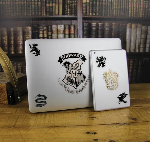 Vista 2 de Paladone Harry Potter Gadget Calcomanías – Adhesivo de vinilo reutilizable – 27 calcomanías