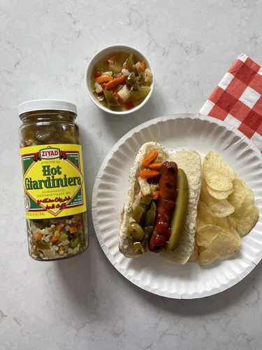Vista 6 de Ziyad Giardiniera Hot Mediterranean Peppers Mix, Chicago, ideal para sándwiches y ensaladas de huevo, pizza, carne de res italiana, 32 onzas