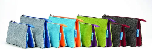 Vista 3 de ProFolio by Itoya, Midtown Pouch - 5 x 9 pulgadas, carbón/granate