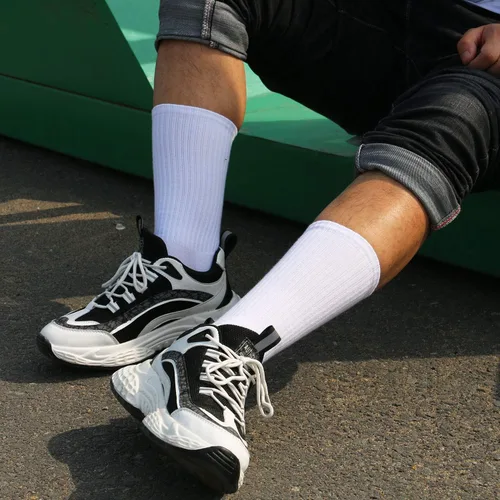 Vista 6 de BERING Calcetines deportivos acolchados de rendimiento para hombre (paquete de 6)