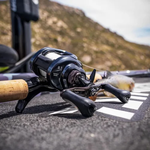 Vista 2 de Daiwa Daiwa CC20F565L - Combo de giro de agua dulce premontada para viaje