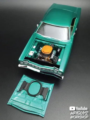 Vista 6 de AMT 1968 Plymouth Road Runner Kit de personalización Kit de modelo a escala 1:25