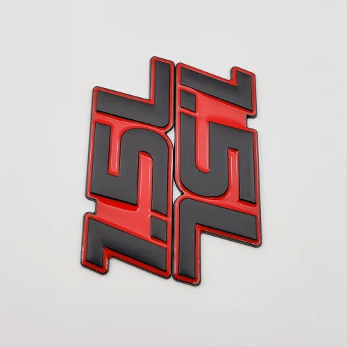 Vista 6 de 2 emblemas de metal con logotipo de 1.5 L de alta calidad 3D 1.5 insignias para guardabarros para puerta de automóvil, calcomanía de ala lateral