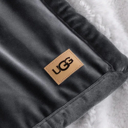 Vista 6 de UGG - Manta de arrullo Bliss, manta de forro polar suave y mullida para cama o sofá, tamaño extragrande, cálida, reversible, lavable a máquina