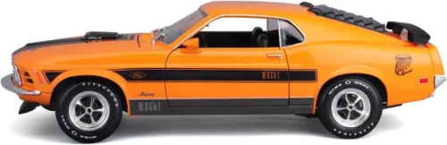 Vista 6 de Maisto 1:18 Edición Especial 1970 Ford Mustang Mach 1, Naranja, Escala 1:18