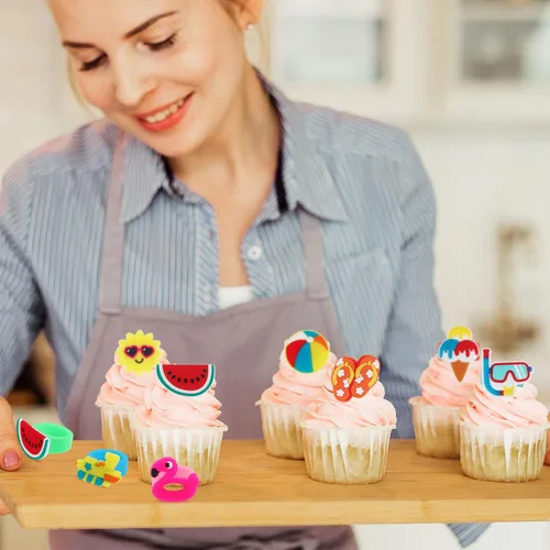 Vista 6 de Wettarn 48 anillos tropicales para cupcakes, decoración de tartas temáticas de playa de verano, decoración de tartas hawaianas con flamenco, sandía