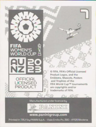 Vista 2 de Pegatinas de la Copa Mundial Femenina de Panini FIFA #7 Claudia Bunge Nueva Zelanda Mini Pegatina de Futbol de Fútbol 2023