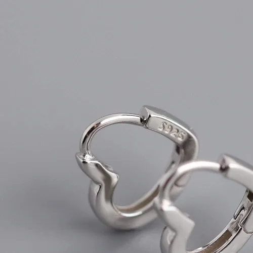 Vista 3 de 925 Sterling Silver Small Huggie Hoop Earrings Heart Shaped, White Gold Plated