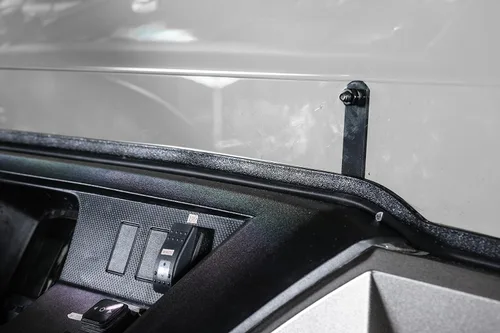 Vista 9 de Parabrisas UTV inclinable compatible con modelos Kawasaki Mule Pro FX/DX Series 2015+ - Resistente a los arañazos de 1/4 pulgadas