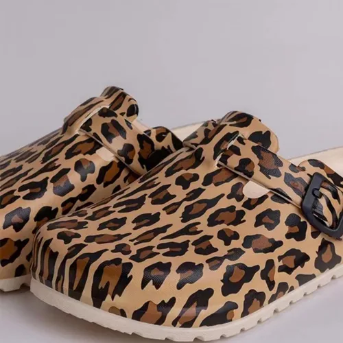Vista 2 de Zuecos de jardín para mujer, zapatos cómodos de EVA sin cordones, bonitos zuecos impermeables impresos para enfermeras, hogar, exteriores, cocina