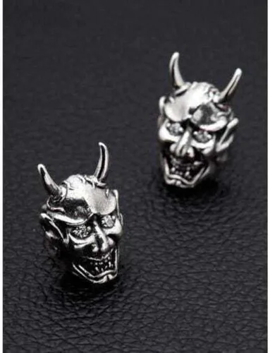 Vista 2 de Pendientes de plata de ley con diseño de calavera y máscara de Oni, Plata de ley Diamante, Circonia cúbica