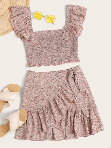 Vista 5 de MakeMeChic - Conjunto de dos piezas para mujer, diseño de falda cruzada y blusa corta con vuelos