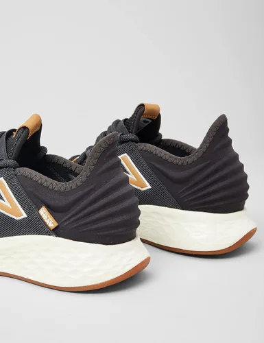 Vista 7 de New Balance Fresh Foam Roav - Mochila