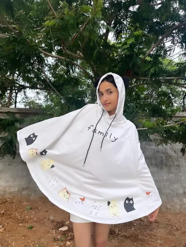 Vista 5 de Cosplay Anime Bunny Emo - Sudadera con capucha y orejas de panda y gato talla única