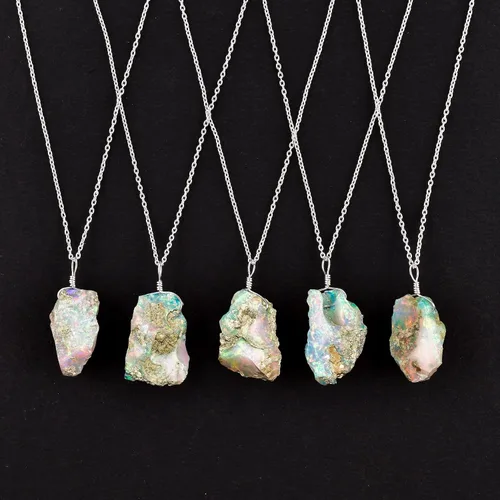 Vista 11 de Collar delicado de plata con piedra áspera de ópalo