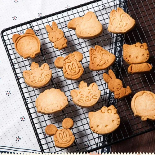 Vista 4 de Cortadores de galletas de ratón de dibujos animados, 2 uds