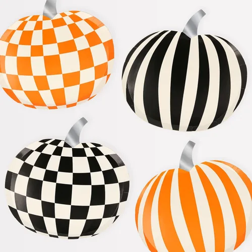 Vista 8 de Meri Meri Platos de papel de Halloween (paquete de 8), platos desechables para fiesta, fiesta de Halloween, niños y adultos, uso en interiores