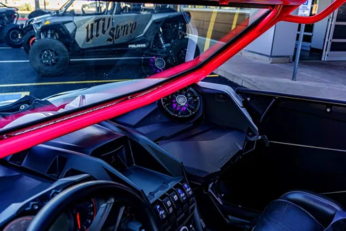 Vista 7 de UTV Stereo Can-Am Maverick X3 Pods de altavoces de 6.5 pulgadas y kit de salpicadero. Obtén más sonido de tu vehículo. (Kit de salpicadero)