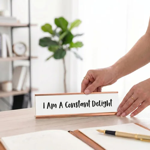 Vista 9 de Letrero de escritorio con texto en inglés "I am A Constant Delight", placa de identificación novedosa (2 x 8 pulgadas)