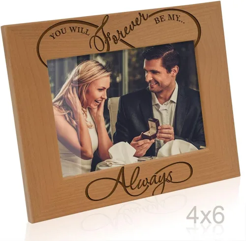 Vista 3 de KATE POSH - Marco de fotos de madera natural grabado con texto en inglés "You Will Forever be My Always". Marco de fotos de madera natural grabado