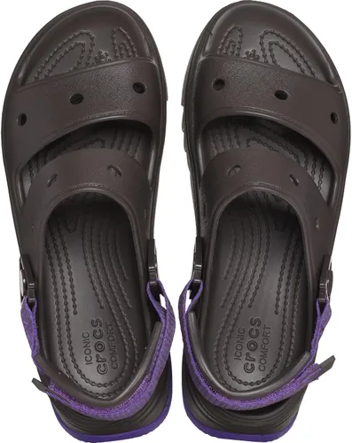 Vista 2 de Crocs Classic Hiker Xscape Sandalias de plataforma unisex - Plataforma gruesa - Correa trasera de malla - Parte superior de dos correas