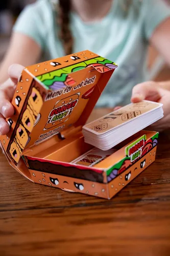 Vista 6 de Blue Orange Juego de cartas Games Burger ASAP! - Juego de cartas para familia o niños, juego de fiesta para 2 a 5 jugadores. Recomendado para edades