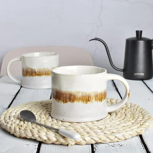 Vista 4 de Bosmarlin Juego de 2 tazas de café medianas de cerámica, 15 onzas, taza de té grande de cerámica para oficina y hogar, apta para lavavajillas y Beige