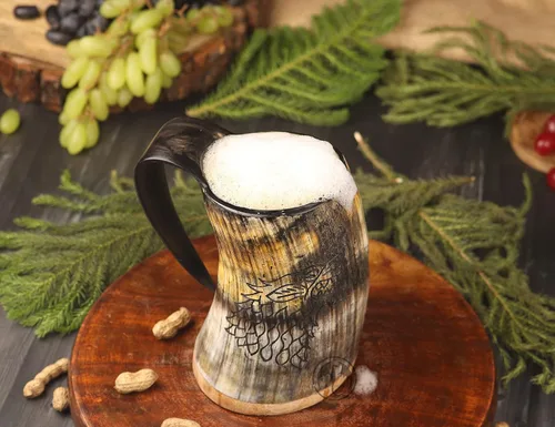 Vista 7 de Taza de Cuerno Vikingo para Beber, 16-20oz Vaso de Chupito y Abrebotellas Regalos Vikingos Especiales Únicos Hechos a Mano para Hombres y Mujeres