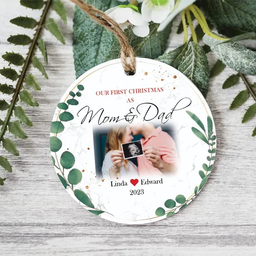 Vista 2 de Foto personalizada y nombre de nuevo papá, adorno de Navidad para nueva mamá, adorno personalizado de la primera Navidad del bebé, primera Navidad