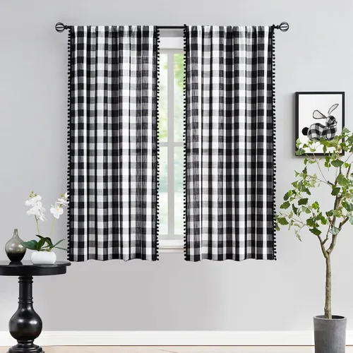 Vista 2 de Cortinas de cuadros blancos y negros con pompones, 45 pulgadas, semitransparentes a cuadros Blanco y negro