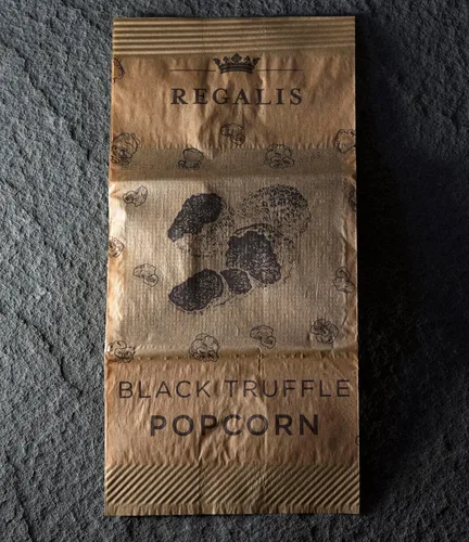 Vista 6 de Regalis Palomitas de maíz de trufa negra para microondas, granos sin OMG, trufa europea negra real, 3 bolsas