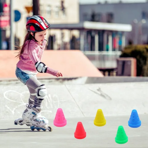 Vista 6 de FZBNSRKO 20 piezas de colores mixtos Mini Conos de entrenamiento deportivo para niños adultos de plástico a prueba de viento para tráfico de tráfico
