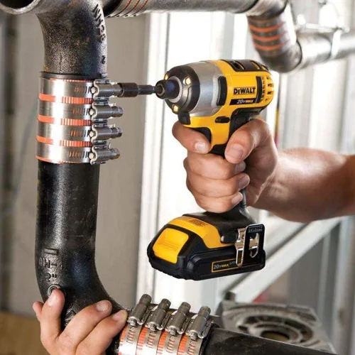 Vista 5 de DEWALT Juego de herramientas mecánicas, 205 piezas (DWMT81534) y 20V MAX kit combinado de taladro inalámbrico, 2 herramientas (DCK240C2)