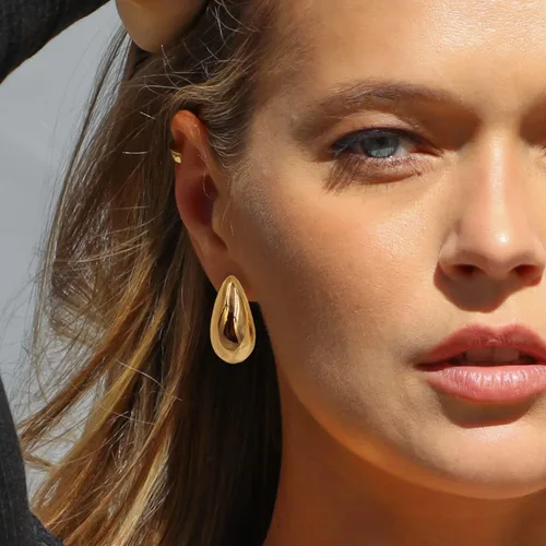 Vista 68 de Aretes de aro gruesos de oro para mujer, chapados en oro de 14 quilates, aretes de aro triple, hipoalergénicos, a la moda, aretes de aro gruesos