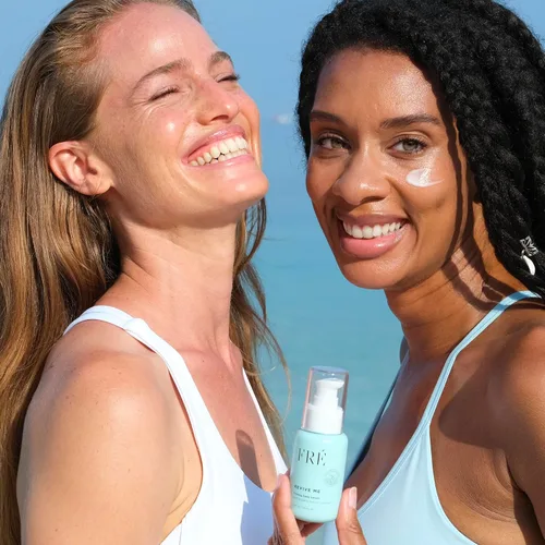 Vista 5 de FRÉ Suero facial de niacinamida: reafirmante diario + suero relleno, contiene niacinamida + ácido hialurónico + Argania Active Complex, vegano