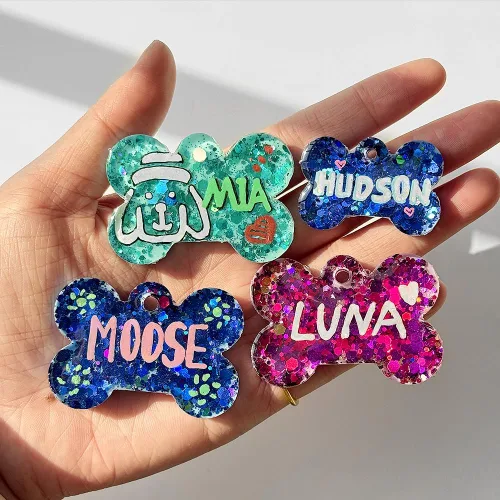 Vista 4 de ResinWorld Juego de moldes de silicona de hueso de perro de 2 y 1.5 pulgadas con 15 llaveros y 15 anillos de salto, molde de etiqueta para mascotas