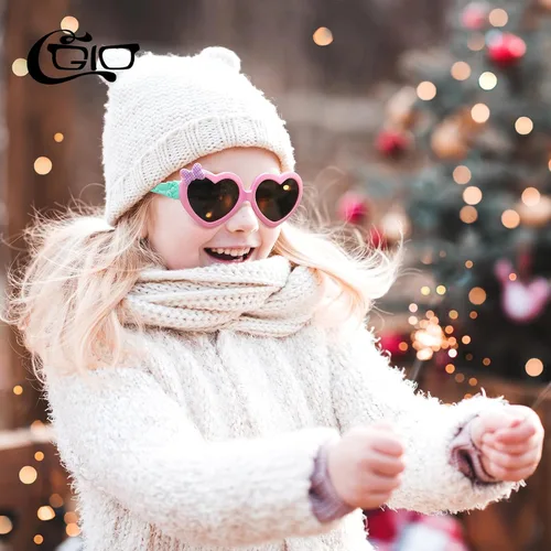 Vista 3 de CGID Soft Rubber Kids Cute Heart Polarized Sunglasses UV400 for Children Age 3-10, K78