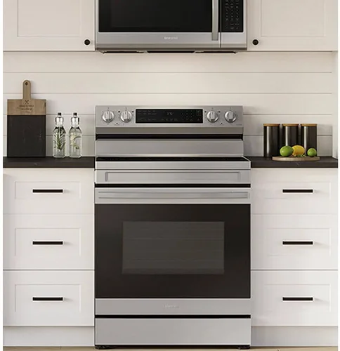 Vista 4 de Samsung NE63A6511SS - Cocina eléctrica independiente Smart de 6.3 pies cúbicos en acero inoxidable