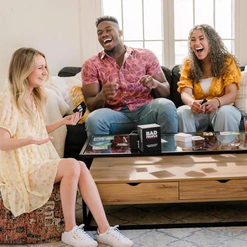 Vista 3 de Juego de fiesta BAD PEOPLE + Set After Dark – Divertido juego de cartas para adultos para amigos y noche de juegos Divertido juego de mesa
